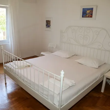 아파트 Hvar 흐바르