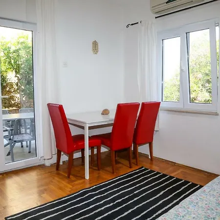 Hvar Apartment