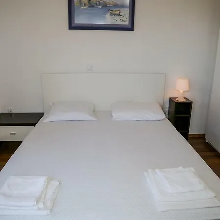 아파트 Hvar
