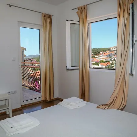 아파트 Hvar *